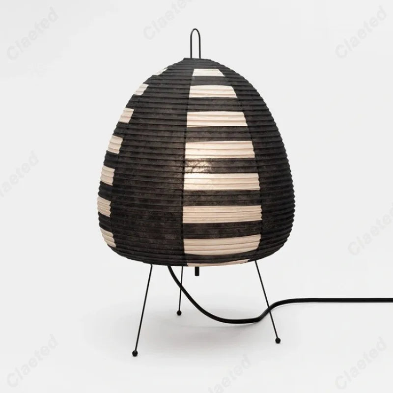 LAMPE SUR PIEDS 2