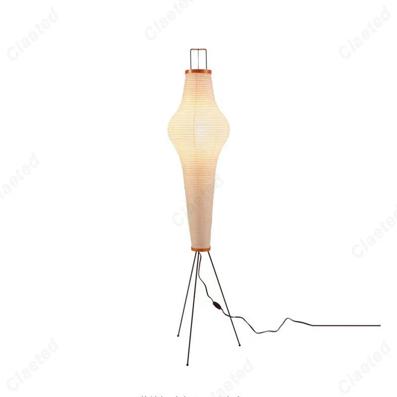 LAMPE SUR PIEDS 4