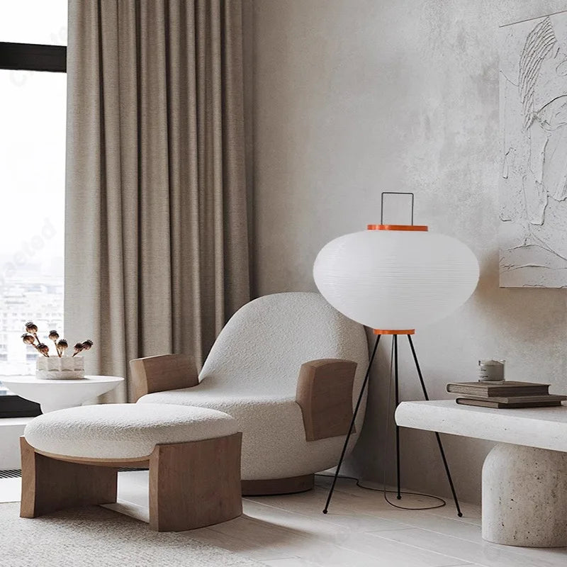 LAMPE SUR PIEDS