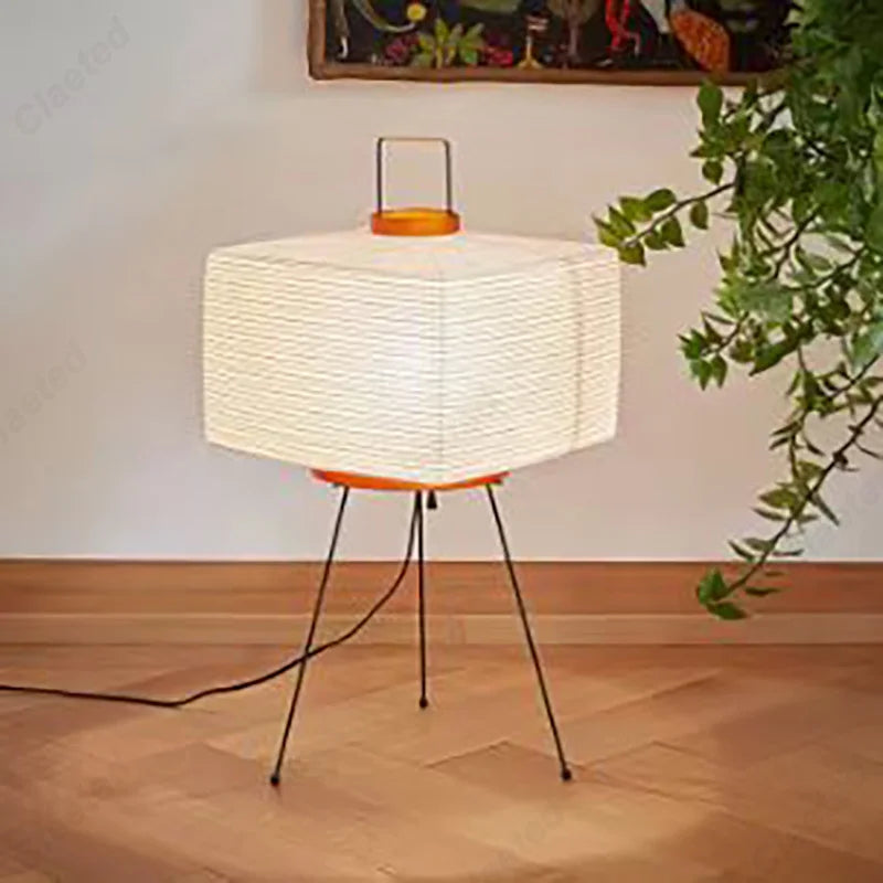 LAMPE SUR PIEDS