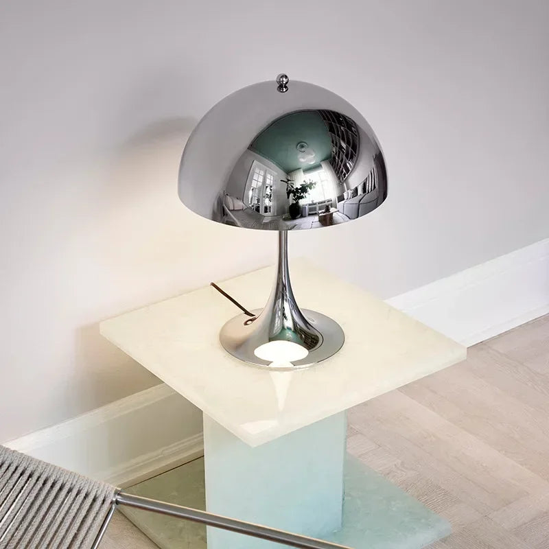 lampadaire avec table  1