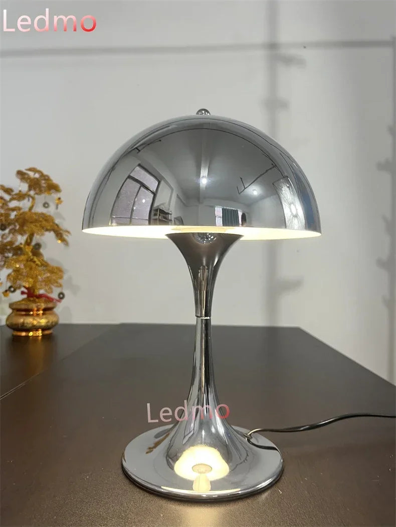 lampadaire avec table  2