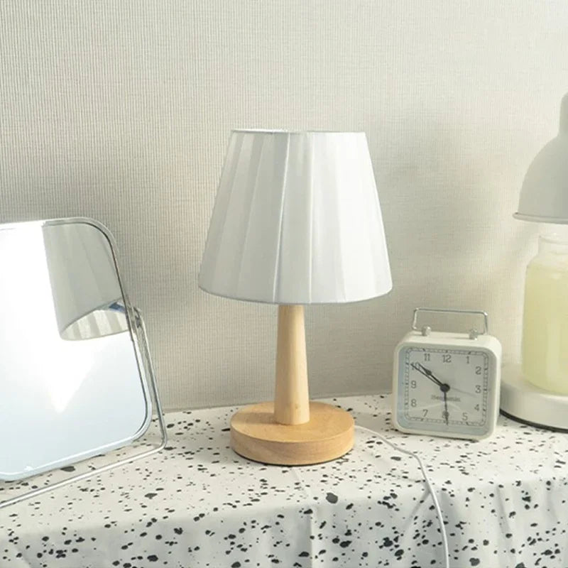 lampe de chevet bois blancs 1